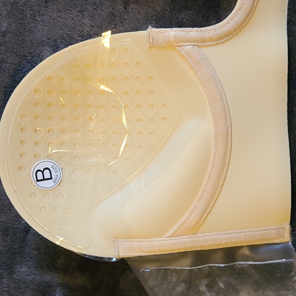 Sticker strapless bra - Picture 4 of 5